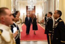 White House Public Tours to Reopen in December 2025