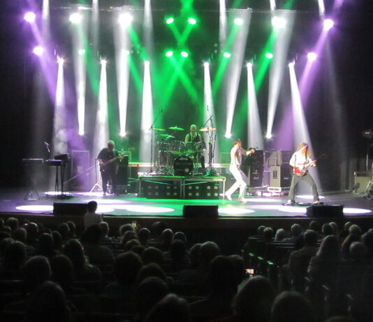 “One Night of Queen” Takes Place Tonight at Fitzgerald Performing Arts Center