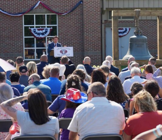 Governor Ron DeSantis Unveils Florida’s Historic Liberty Bell Replica in Liberty County